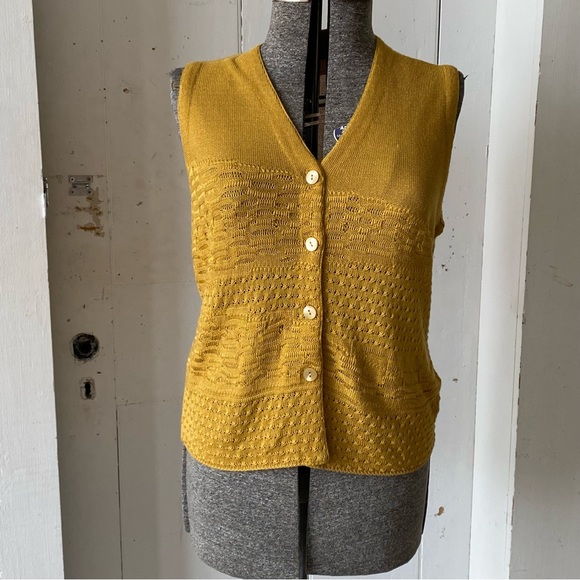Gispa Open Weave Knit Sweater Vest Dark Academia - Picture 2 of 10
